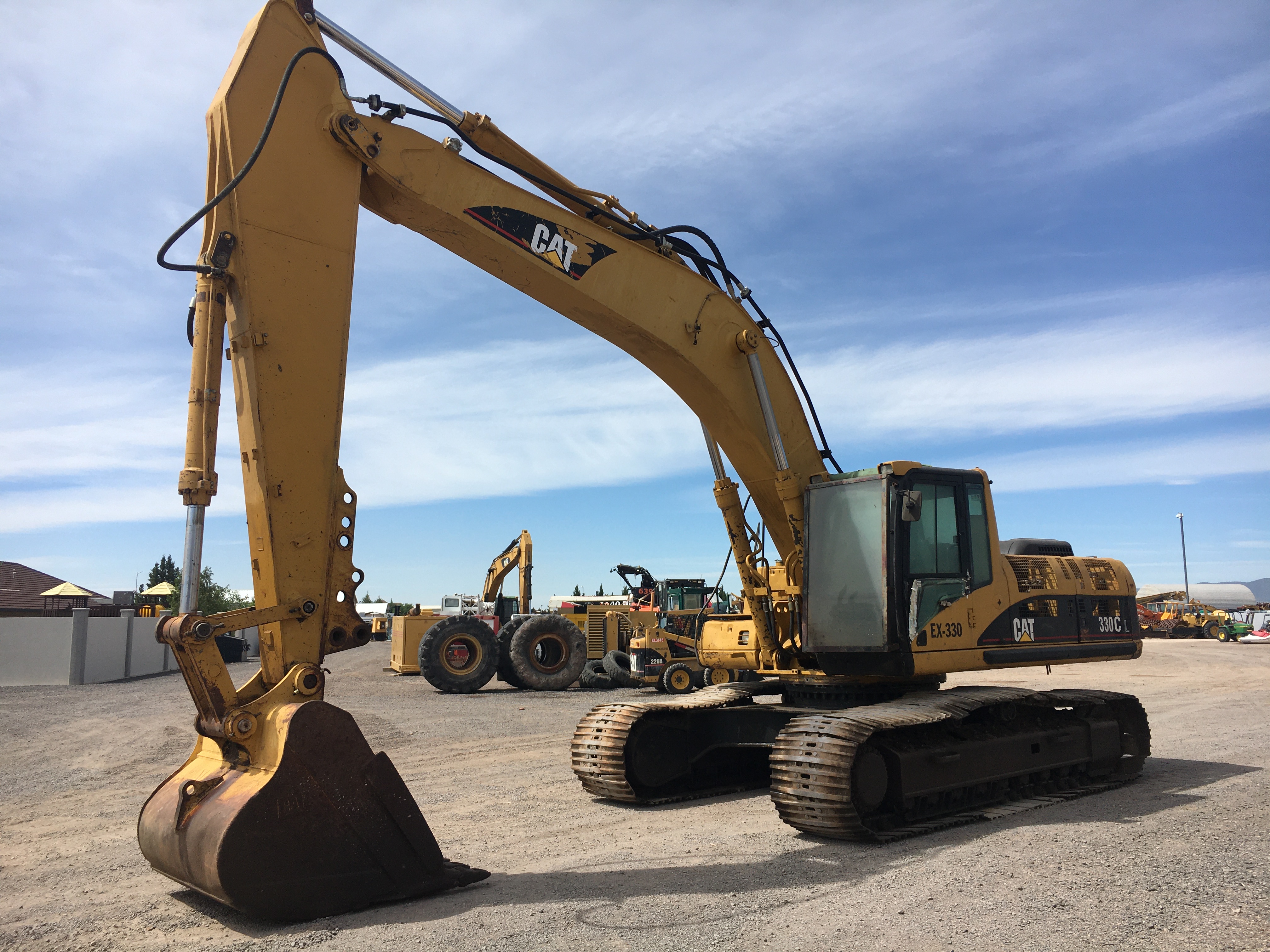 ./imagenes/INVOICE/2019/16303/EXCAVADORA CAT 330C (1).JPG